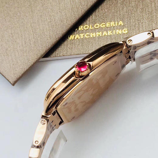 BV新力作 原版开模 宝格丽Serpenti Seduttori鎏光蛇影 商品图3