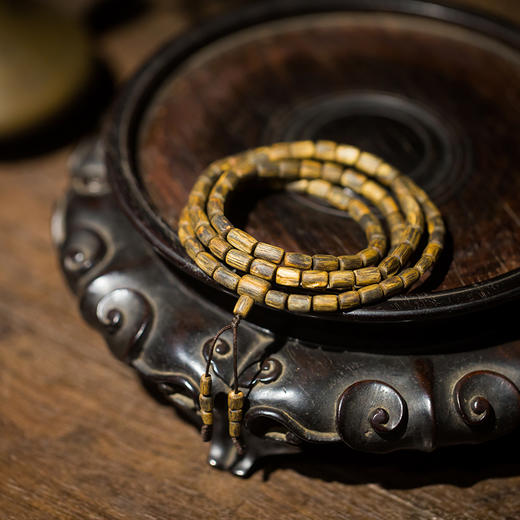 天然沉水级绿奇楠项链 商品图1