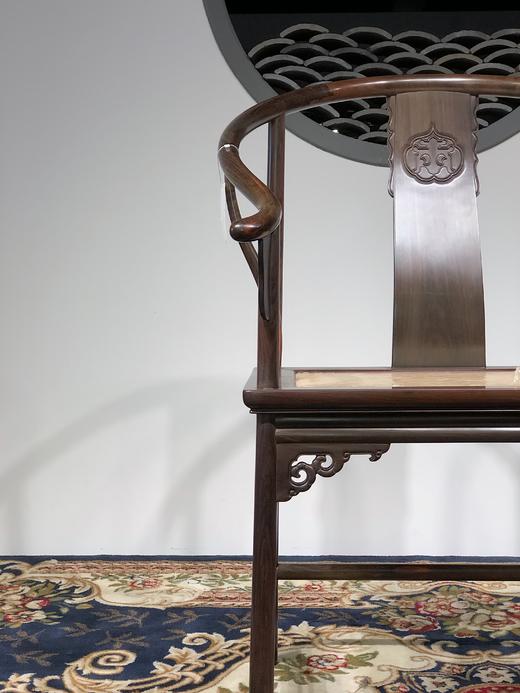 红桥红  家具严选  大红酸枝(交趾黄檀）  【藤面 恭王府寿字纹圈椅三件套】 商品图2