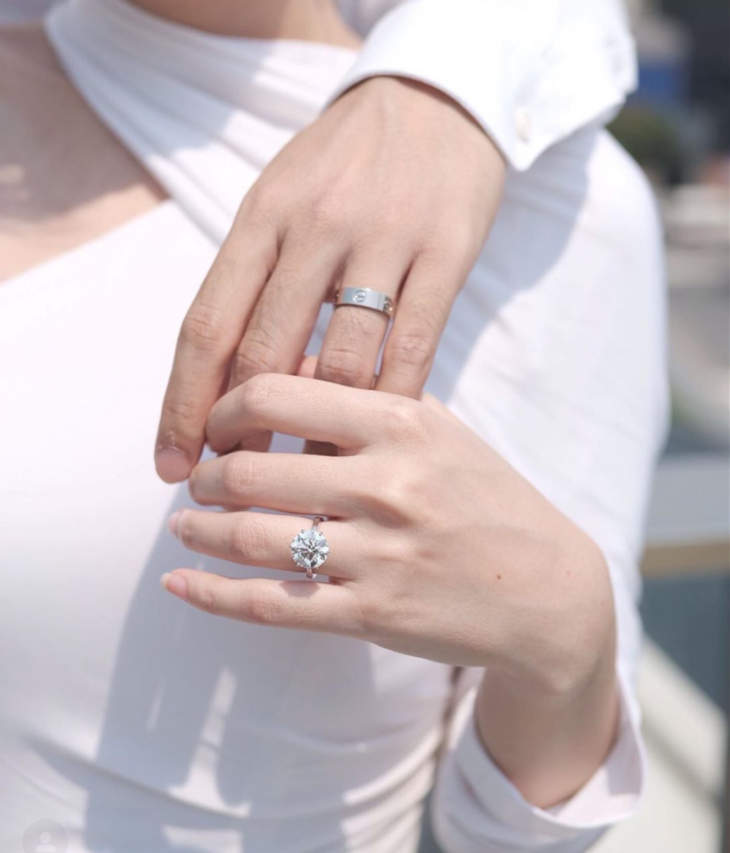 吐血清仓真爱至上carti卡家leve系列三钻情侣戒指爱无止境紧锁一生