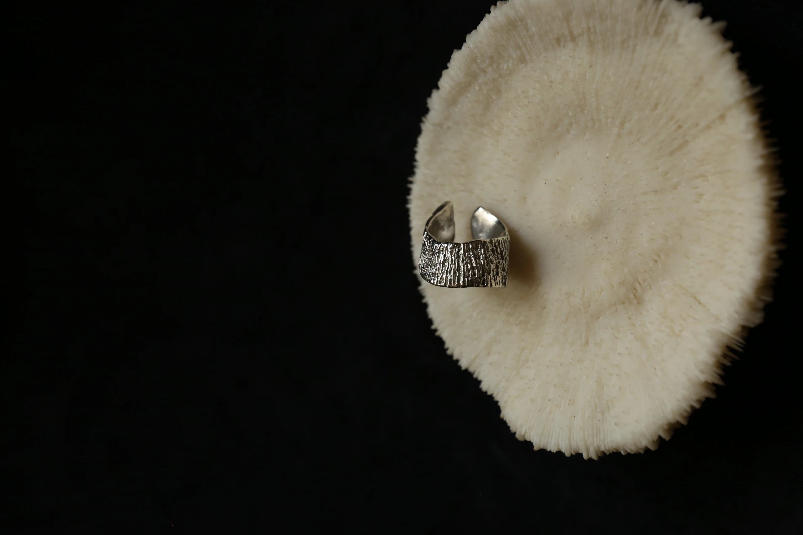 CHEZ BOQUE 覆盖系列原创手工925银戒指《女爵》