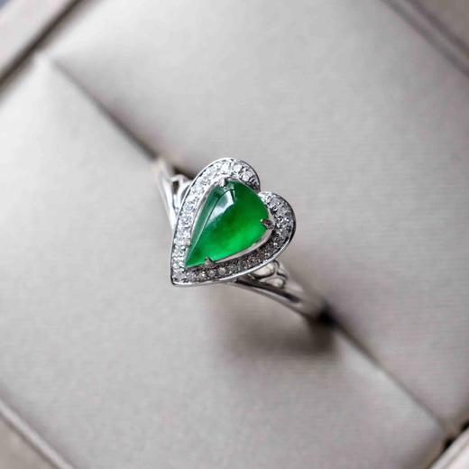高冰种阳绿翡翠戒指18k白金钻石镶嵌 商品图0