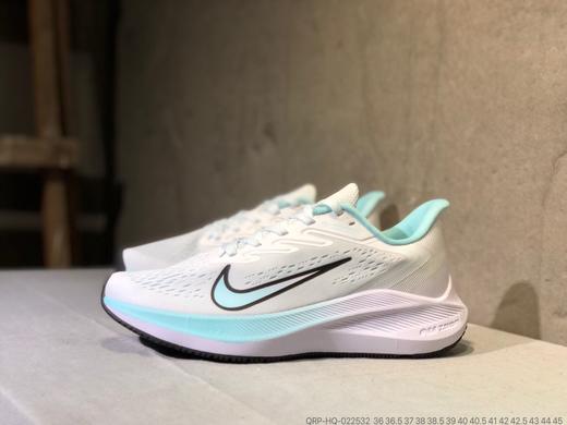耐克Nike Air zoom Vomero 7 登月减震跑鞋 商品图0