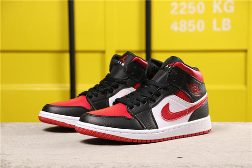 乔丹/Air JordanAJ1 aj1 乔丹1代 乔1 乔丹1代中帮系列 Air Jordan 1 Mid 货号：852542-610 乔1中帮黑红 商品图2
