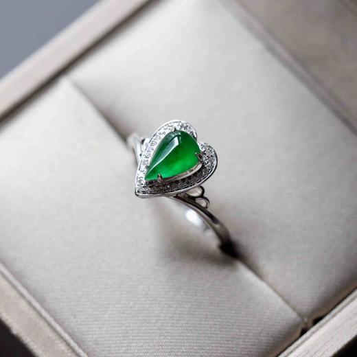 高冰种阳绿翡翠戒指18k白金钻石镶嵌 商品图2
