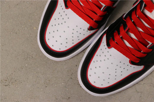 乔丹/Air Jordan  aj1 AJ1 乔丹1代 乔1 Air Jordan 1 High OG货号：555088-062 乔1黑白红熊猫 36-46 商品图1