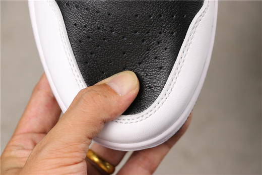乔丹/Air Jordan AJ1 乔丹1代中帮系列 Air Jordan 1 Mid “Reverse Black Toe” 货号：BQ6472-101 乔1中帮逆向黑脚趾 36-46 商品图2