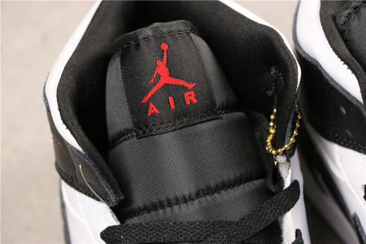 乔丹/Air Jordan AJ1 乔丹1代中帮系列 Air Jordan 1 Mid “Reverse Black Toe” 货号：BQ6472-101 乔1中帮逆向黑脚趾 36-46 商品图3