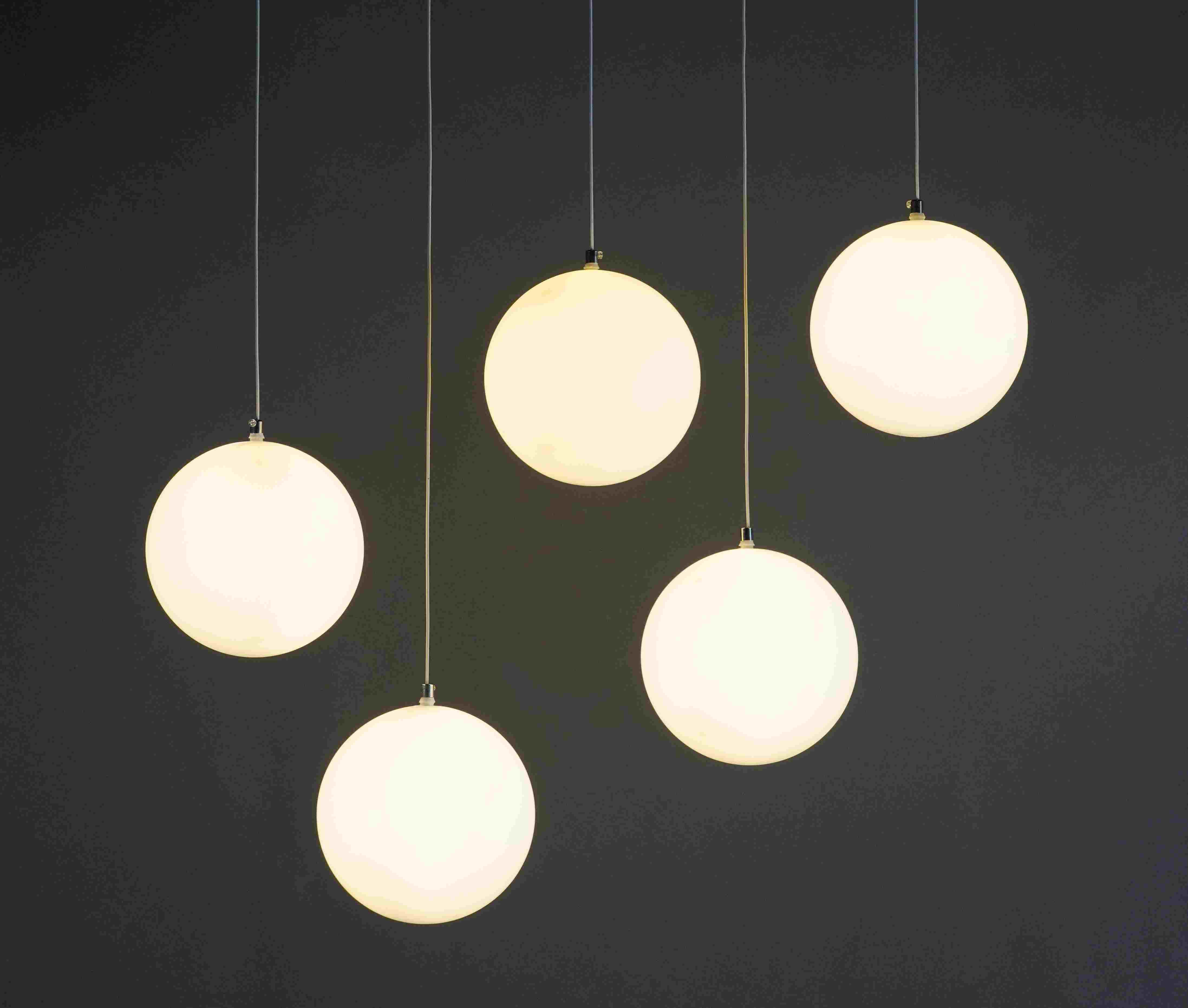 奶白球吊灯串【运费自理】