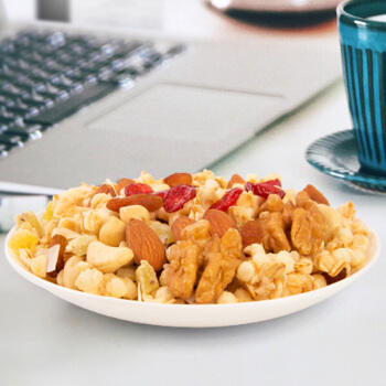 洽洽品牌坚果麦克斯每日坚果燕麦片400g*2 商品图3