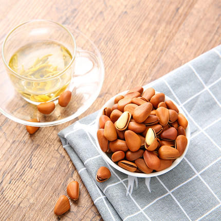 洽洽品牌开口松子200g 商品图3