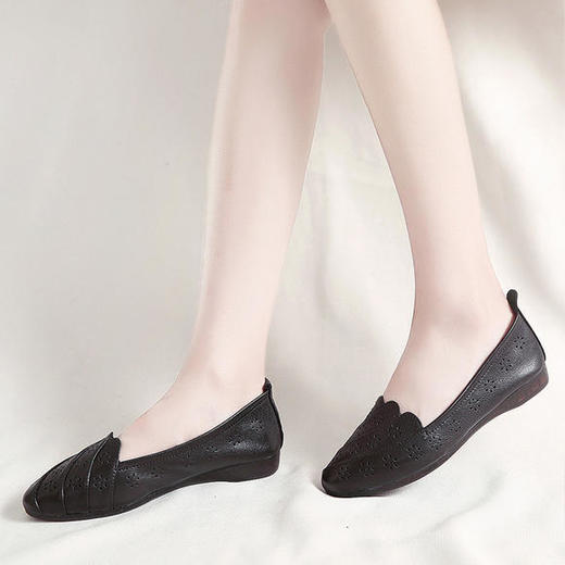 LL-7198-15夏季新款尖头百搭镂空单鞋 商品图3