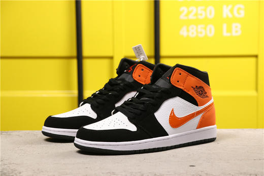 乔丹/Air Jordan AJ1 aj1 乔1 Air Jordan 1 Mid “Shattered Backboard” 货号：554724-058 乔1中帮黑扣碎 36-46 商品图2