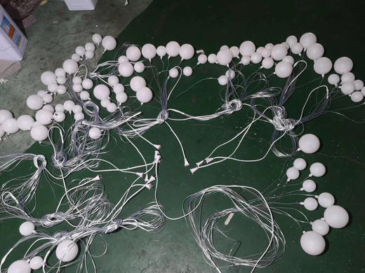 奶白球吊灯串【运费自理】 商品图3