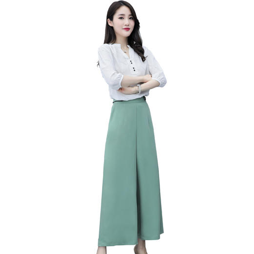 WZNH-HCNL18108新款名媛气质小香风女装洋气时尚两件套 商品图4