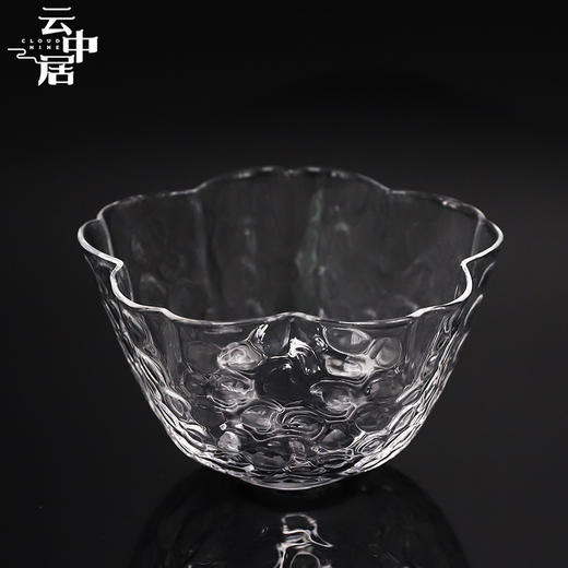 云中居 手工锤纹玻璃品茗杯 梅花杯 商品图0