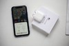 Apple AirPods2代无线蓝牙耳机！ 赠送无线充电座  带弹窗连接 ！入耳检测，AirPods 2配备无线充电盒，并同时具备充电速度更快的超级无线充电功能。 商品缩略图3