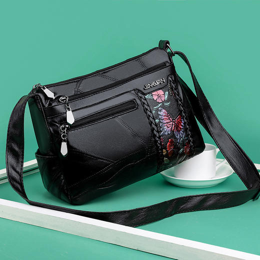 ZH-jdA-121新品羊皮斜挎包大容量百搭休闲女士单肩包潮 商品图3