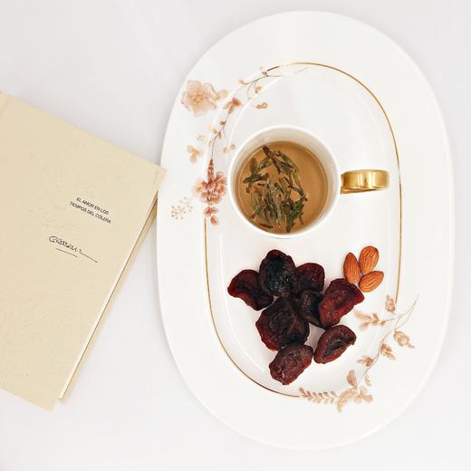 沈爷的宝贝 春山喜食阳光琥珀杏干酸甜可口 无核杏肉杏脯果脯 水果干零食 独立包装100克/袋 *3袋 105g/罐*2罐 包邮 商品图1