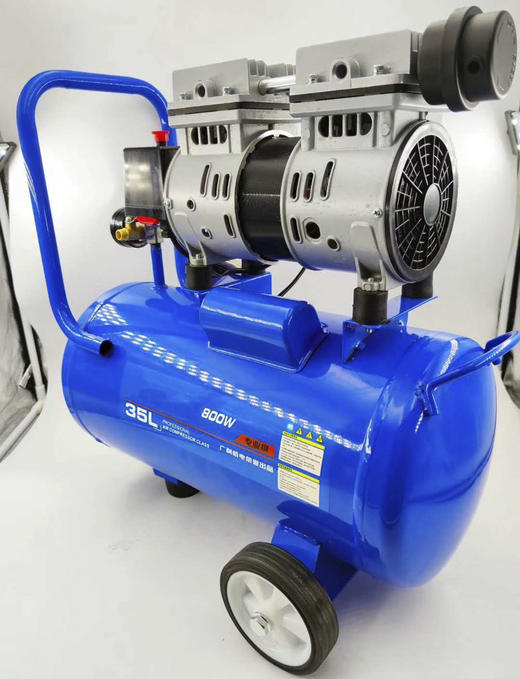 无油空压机整机35L-800W发快递箱子压坏变形，不予受理。 商品图2