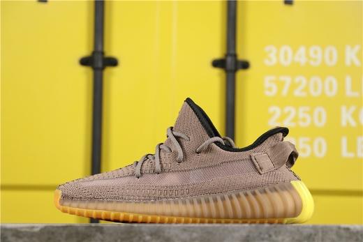 Adidas  阿迪椰子350V2  棕黑 型号：FW5191尺码： 36 36.5 37 38 38.5 39 40 40.5 41 42 42.5 43 44 44.5 45 46 商品图0