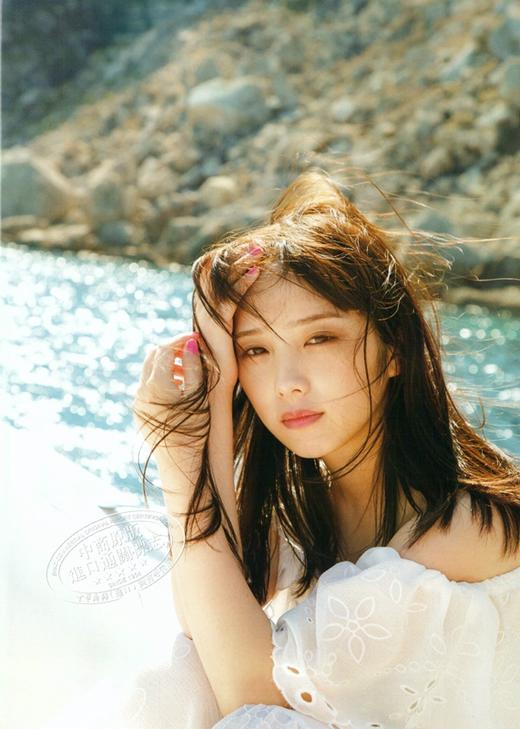 【中商原版】沉默的时间 乃木坂46 日文原版 与田祐希2nd写真集 無口な時間 商品图3
