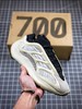 阿迪达斯 Adidas Yeezy 700 V3 “Azael”低帮复古休闲运动穿搭慢跑鞋“骨架夜光”#内嵌巴斯夫缓震爆米花材质#同源夜光效果 货号：FW4980 商品缩略图0