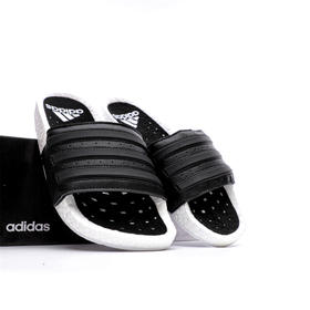 鱼鳞纹超软泡棉技术#鞋床贴附脚底,脚感极致舒适❗️踩屎感拖鞋，阿迪达斯adidas Adilette Boost Slides升级改良爆米花夏季休闲运动沙滩一字拖鞋