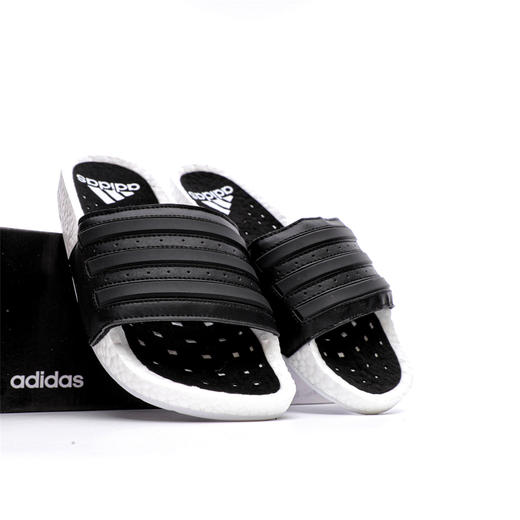 鱼鳞纹超软泡棉技术#鞋床贴附脚底,脚感极致舒适❗️踩屎感拖鞋，阿迪达斯adidas Adilette Boost Slides升级改良爆米花夏季休闲运动沙滩一字拖鞋 商品图0