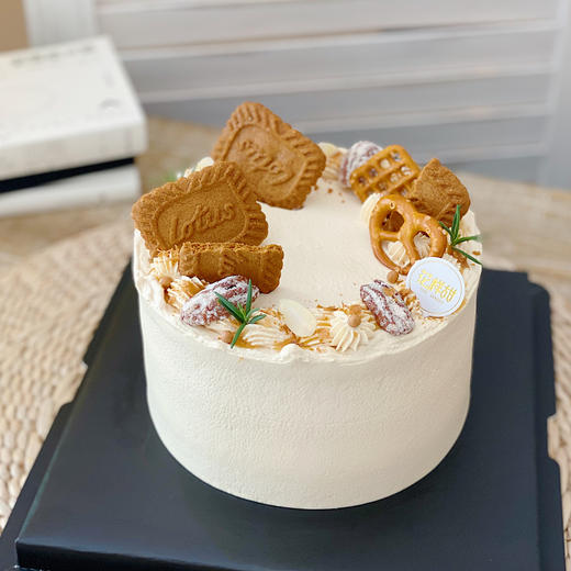 蛋糕  焦糖海盐奶油蛋糕   （为造型稳定，外层奶油需用到食品级塑料围边包裹） 商品图0