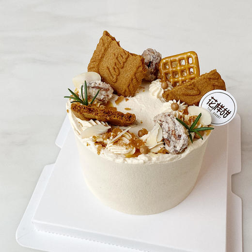 蛋糕  焦糖海盐奶油蛋糕   （为造型稳定，外层奶油需用到食品级塑料围边包裹） 商品图2
