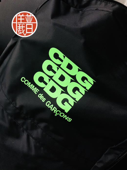 男女同款logo双肩包 商品图2