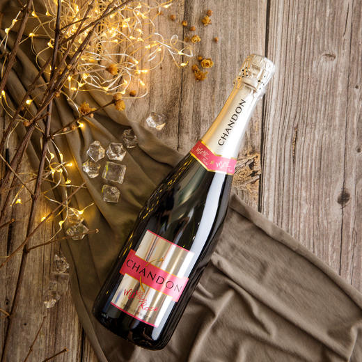 夏桐 ME蜜Rose 传统工艺粉红半干高泡葡萄酒  单瓶/礼盒 商品图1