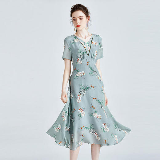 FSZ-2062法式复古连衣裙气质V领修身印花桑蚕丝大摆长裙 商品图0