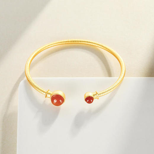 DSY-D1411纯银时尚个性镀金气质南红玛瑙开口手环 商品图1