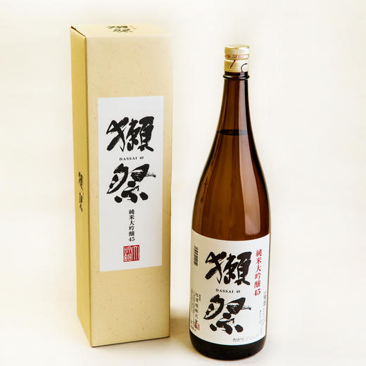 獭祭45纯米大吟酿清酒1.8L盒装 商品图2