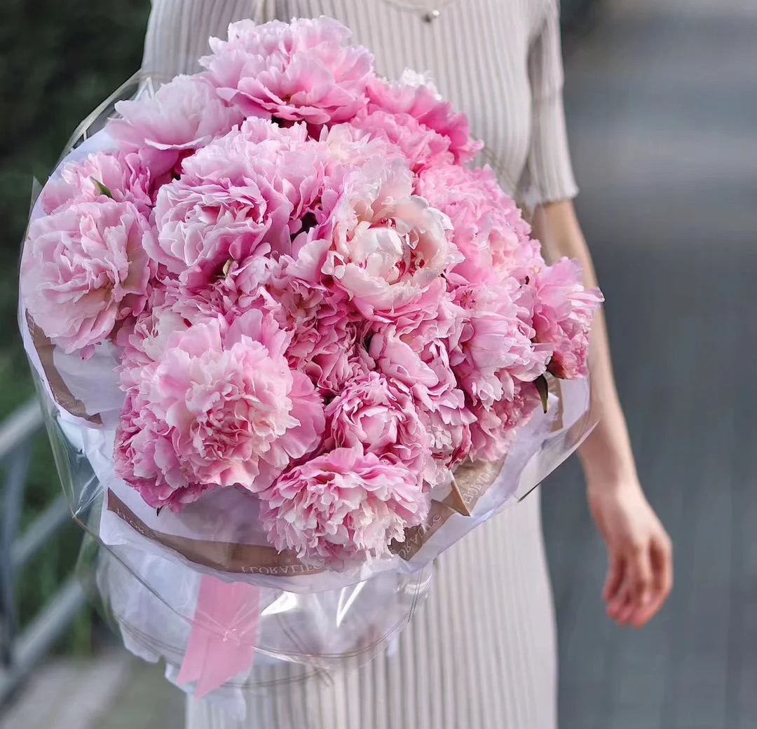 月卡/季卡/年卡【赠人玫瑰 手留余香】 简小姐精选花礼 月卡/季卡/年卡  顺丰包邮