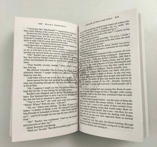 异乡人6 英文原版小说 Outlander 6 A Breath of Snow and Ashes 外乡人 呼吸在雪与灰 经典文学书籍 英文版进口原版英语书 商品图1