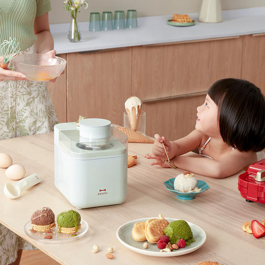 日本BRUNO冰淇淋机家用儿童小型自制冰激凌机迷你水果沙冰雪糕机 商品图6