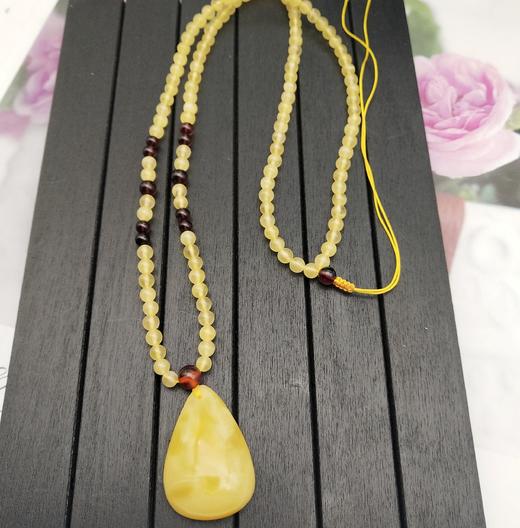 蜜蜡水滴项链 商品图1