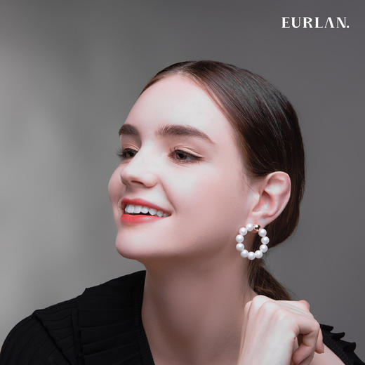 EURLAN.  A系列 品牌经典珍珠耳圈 广告款 商品图3