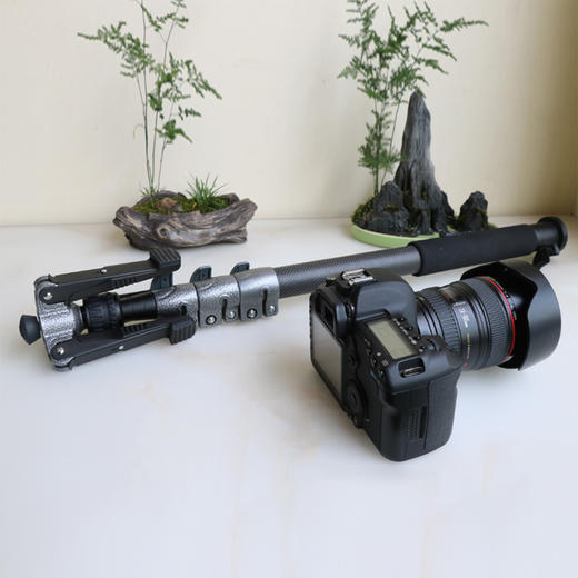 碳纤维独脚架 三脚架底座稳固 多功能便携独脚架 商品图1