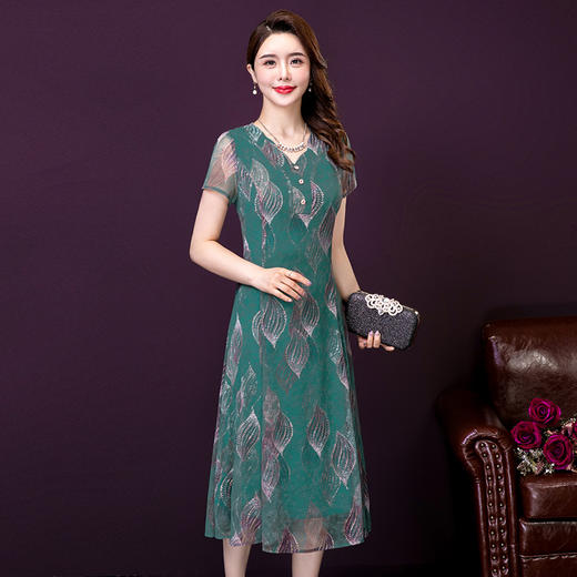 LFJR-8339实拍阔太太短袖洋气高档连衣裙 商品图3