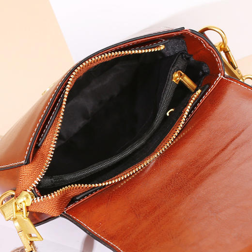 SX-8868新款时尚真皮女包   韩版风范贝壳包百搭手提单肩斜挎包 商品图3