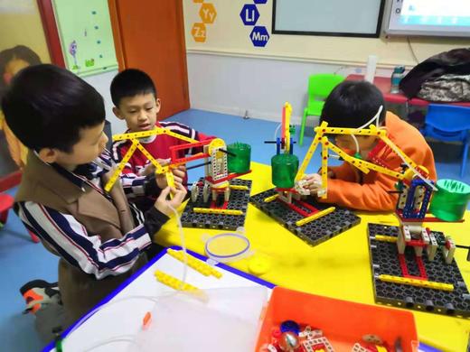 【小锤子创客教育@宽城】19.9元抢3次机关王国课程，培养孩子正确的学习态度和积极解决问题的能力，更重要的是创意思考与创造力的培养。 商品图1