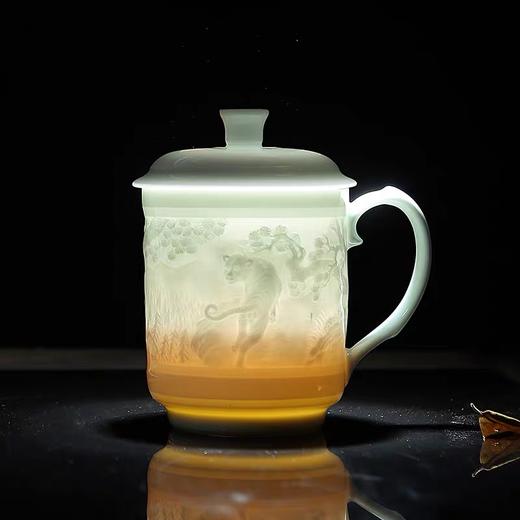 碧野青瓷 景德镇陶瓷雕刻大茶杯十二生肖杯办公杯子礼品杯带盖 商品图2