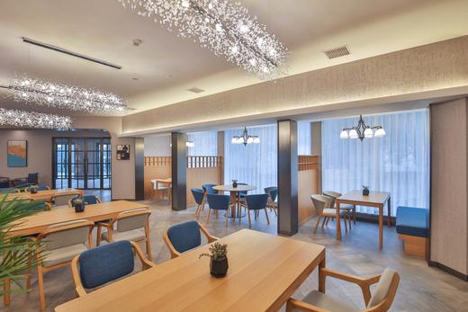 ★周末不加价★ ¥599起/2间夜【宁波奉化溪口夜泊君亭酒店(蒋氏故居店)】故里闲庭房+早餐，旗袍体验，特色糕点+茶饮礼遇，“博物馆”系国风酒店！另有单晚含美食套餐可选，有效期至2025年12月31日 商品图2