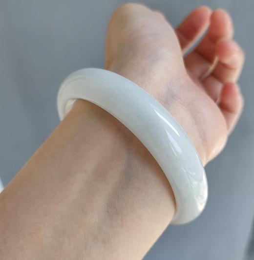 翡翠手镯 圈号：56# 商品图2