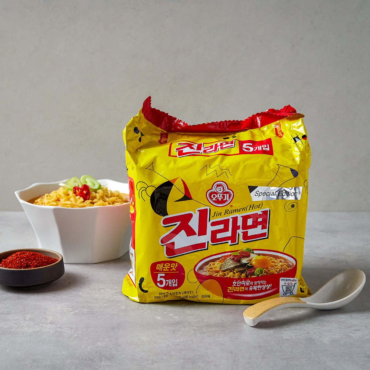 Ottogi gin 不倒翁 韩国 筋道面饼 真拉面  ramen spicy 120g× 5JPY带授权招加盟代理