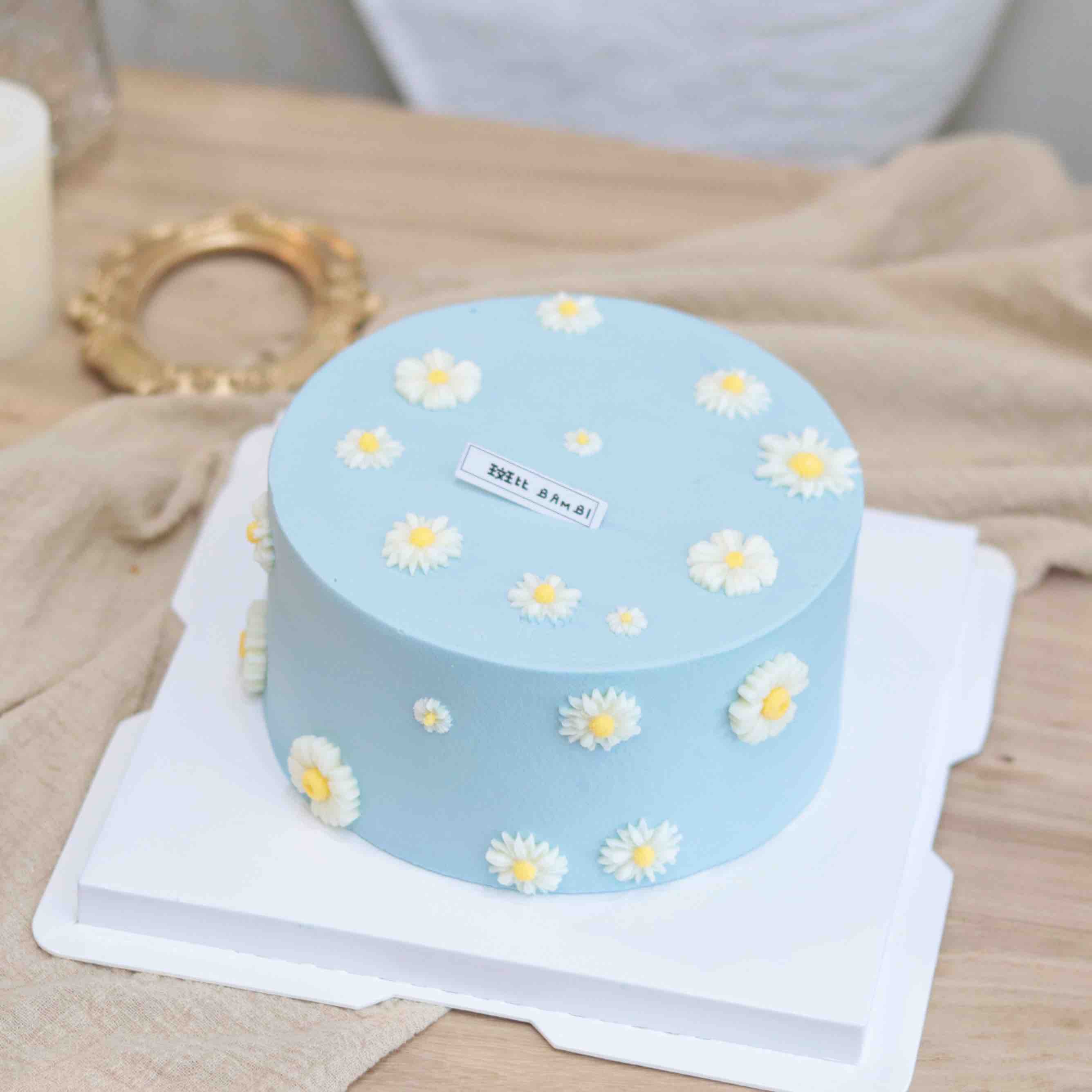小雏菊简约蓝色系蛋糕